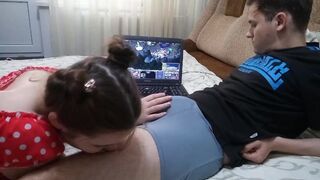 Teenager fellatio at the Warcraft soiree