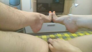 Furry vag and gams close up: ginnagg finger-tickled himself with no brakes