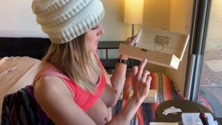 Miss Stacy is going to display you her fake-cock mask!