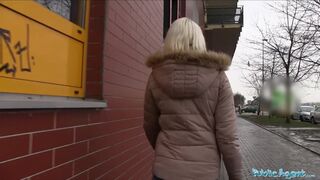 Public Agent - Lucy Glisten takes currency for hookup