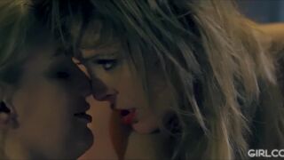 GIRLCORE - plump cabooses, fingerblasting and lesbos