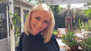 Chloe Temple's lil unshaved vag