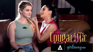 Huge-titted cougar Sheena Ryder wants to tear up her teenager bejgli